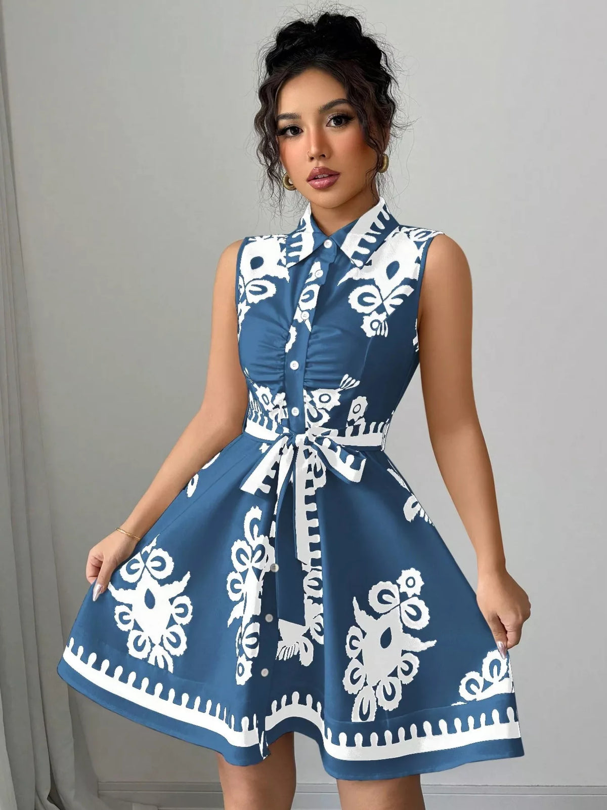The Ornate Social Sleeveless Tie-Waist Dress