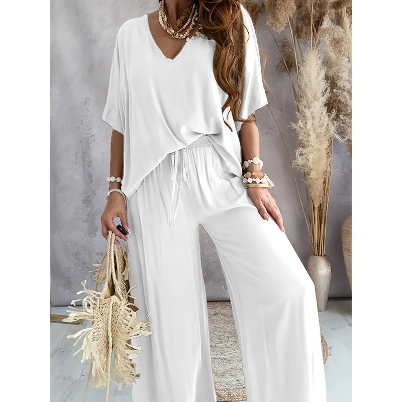 Lounge Set with Wide-Leg Pants | V-Neck Half-Sleeve 2-Piece