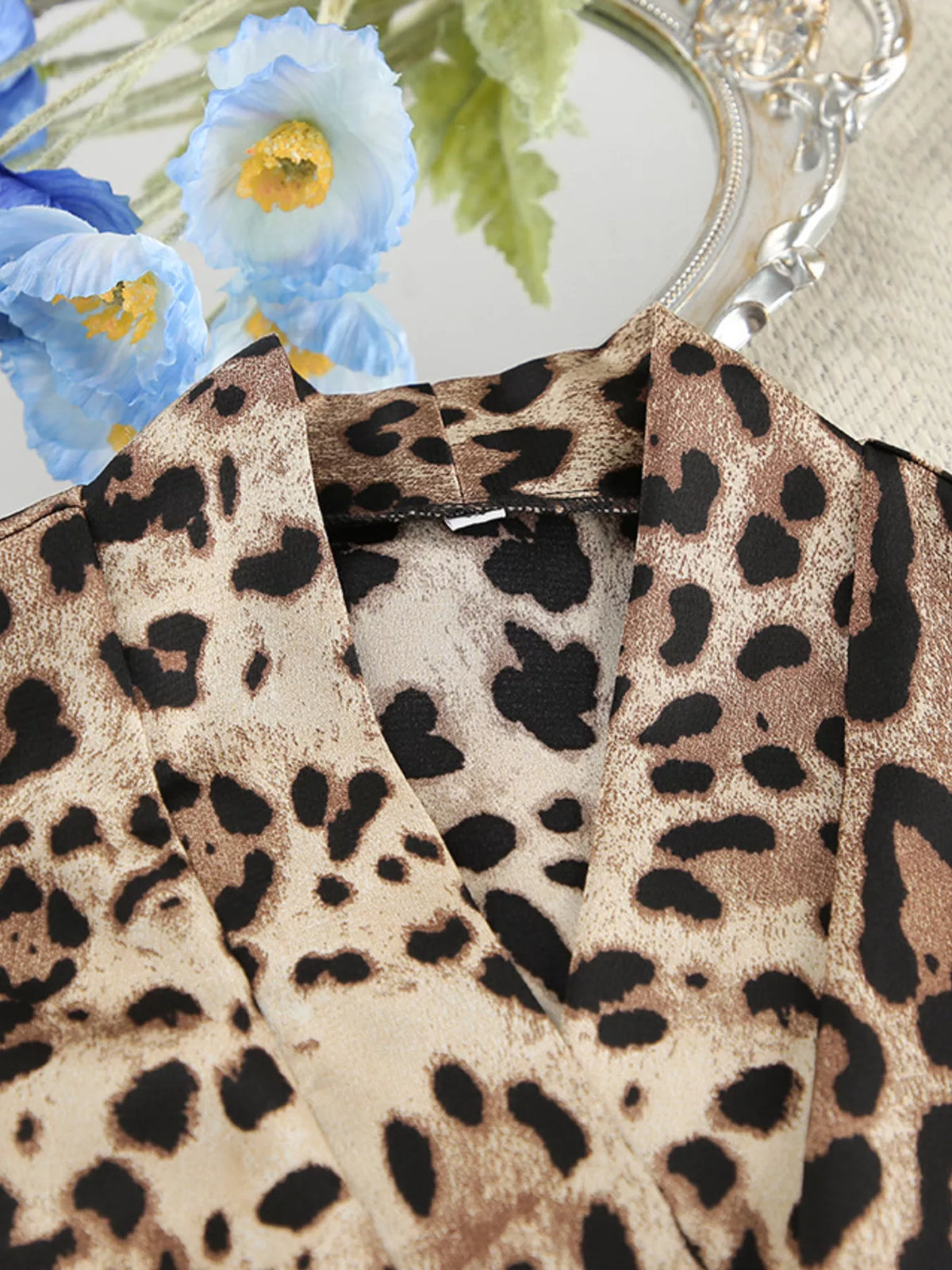 The Wild Leisure Leopard Three-Piece Lounge Set