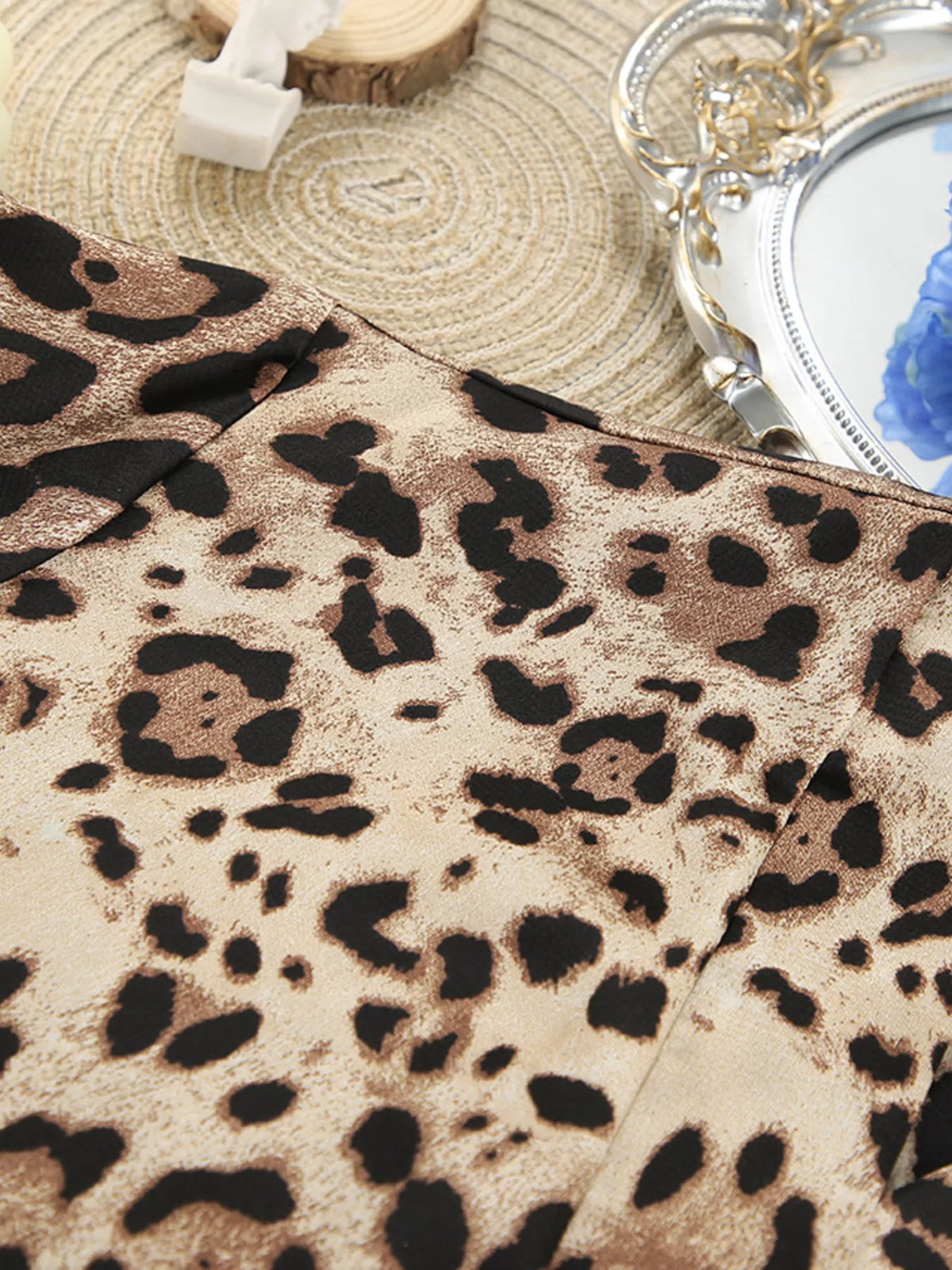 The Wild Leisure Leopard Three-Piece Lounge Set