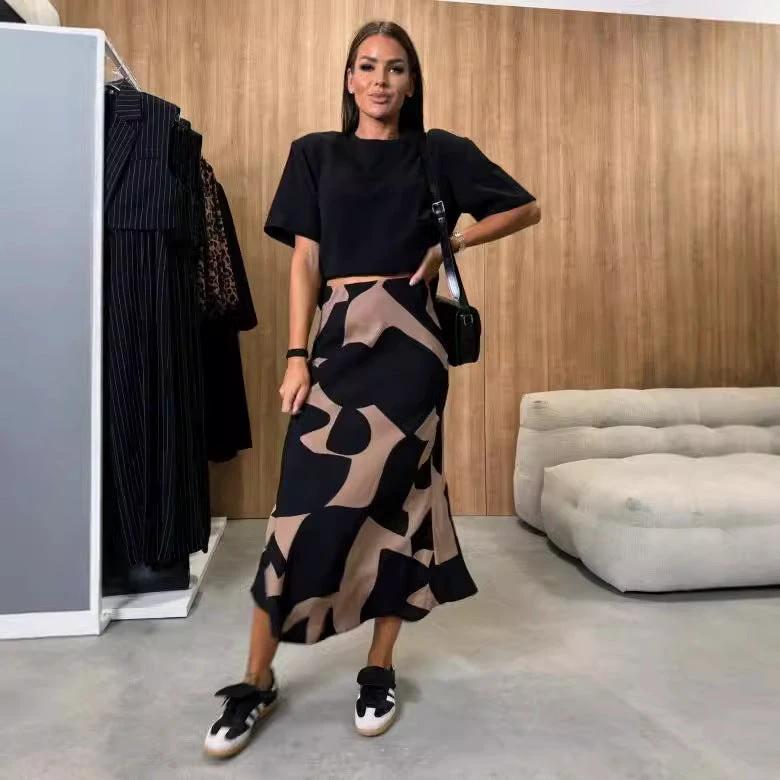 The Pattern Poise High-Waist Midi Skirt
