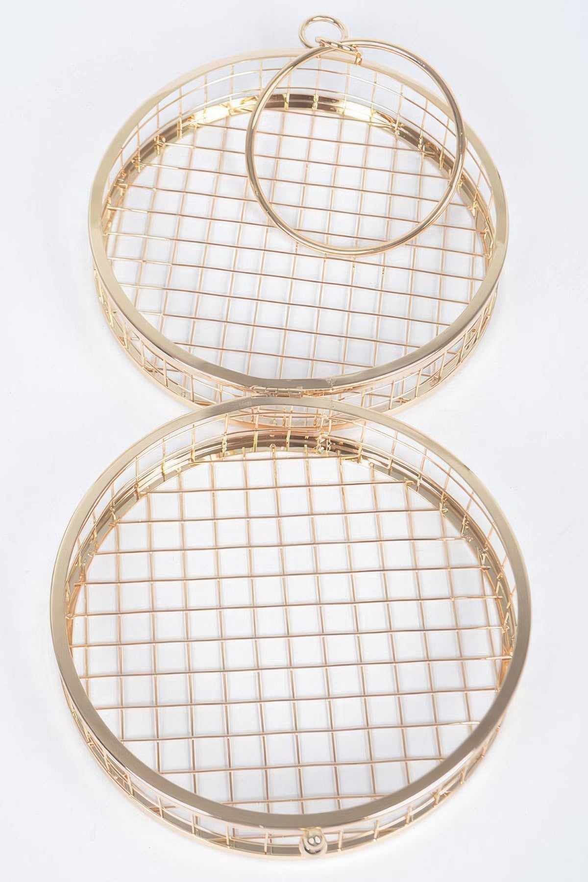 The Metal Wire Round Clutch