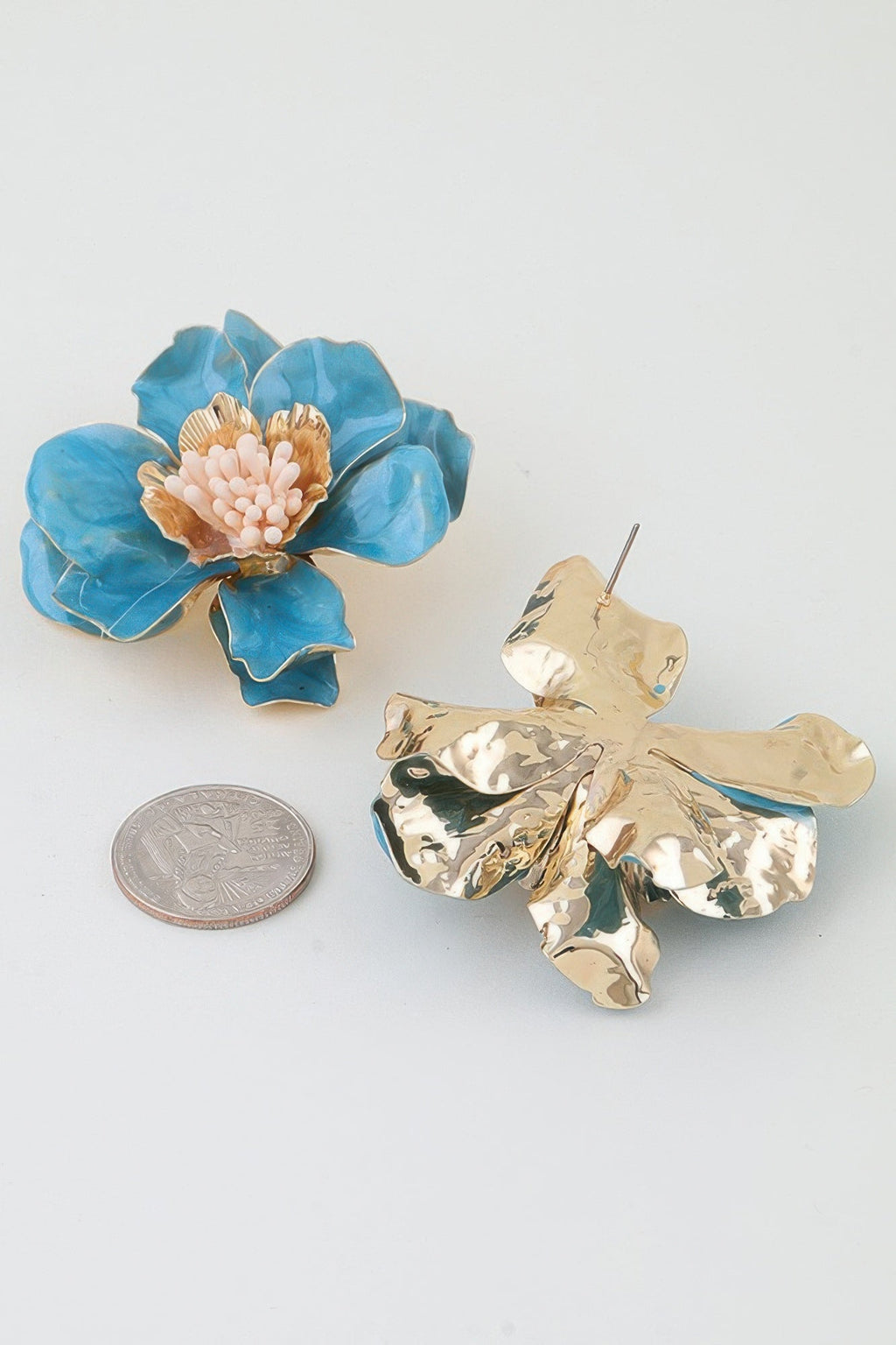 The Soho Bloom Marble Flower Earrings