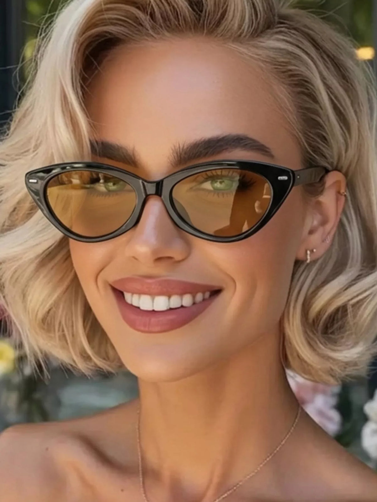 The Vintage Cat-Eye Sunglasses