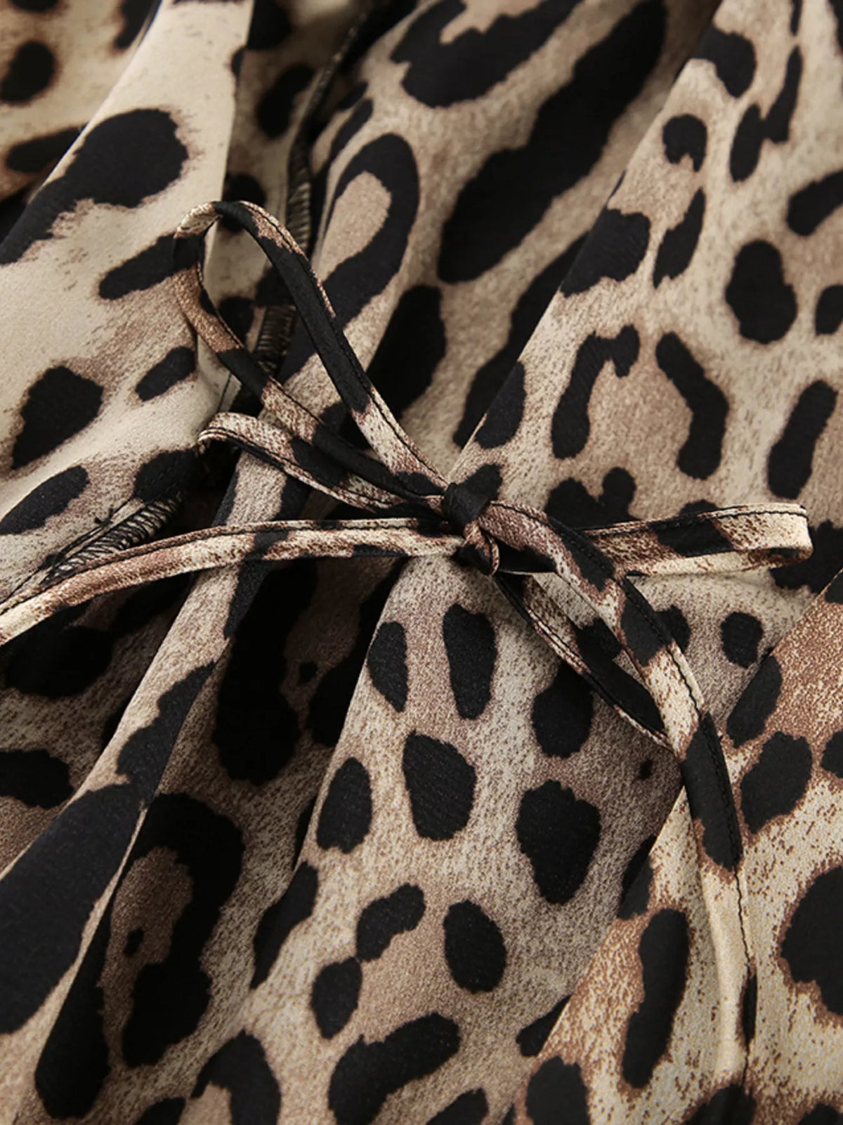 The Wild Leisure Leopard Three-Piece Lounge Set