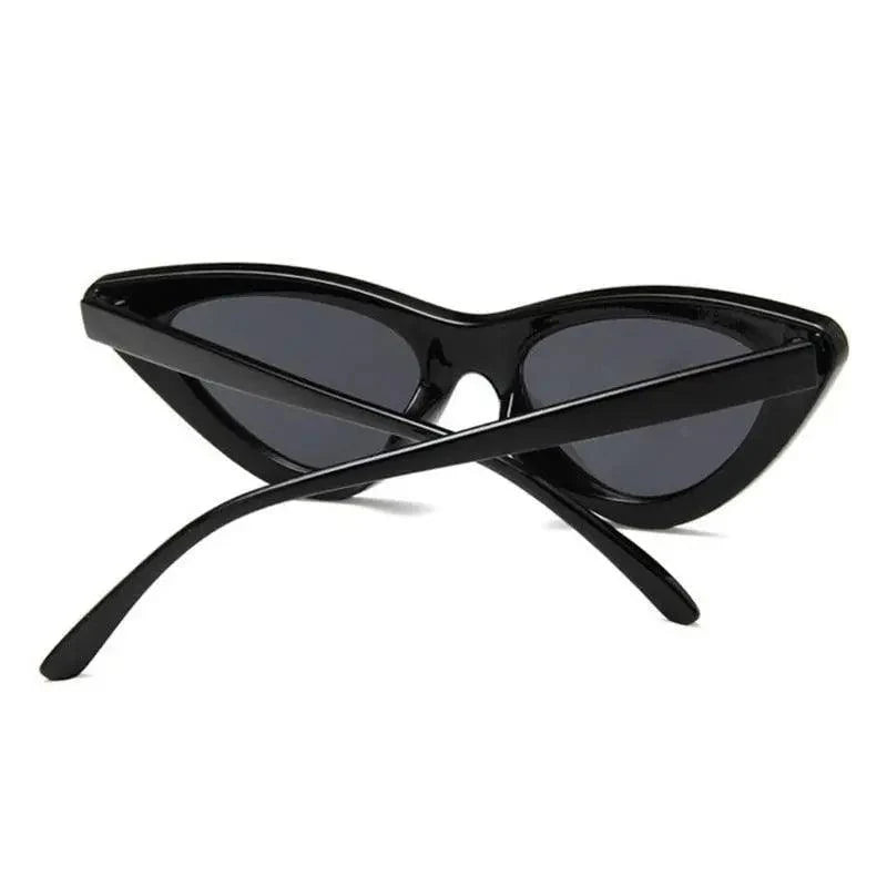 Retro Narrow Cat-Eye Sunglasses | Polarized UV400, Lightweight Frame & 15 Colorways