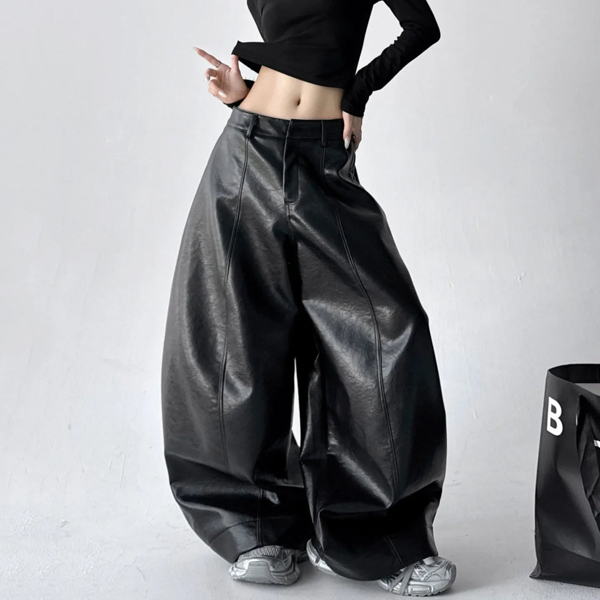 The Downtown Volume Faux Leather Pants